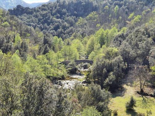 Location Les Aydons in Prevencheres ciems