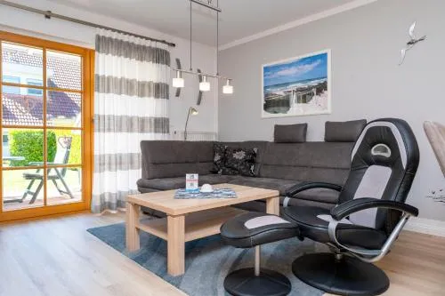 Ferienpark Freesenbruch Reihenhaus 8a - Eisbär in Zingst, Deutschland
