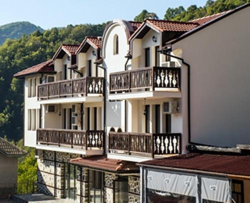 Rodopsko Katche - image 8