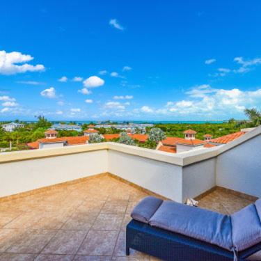 Вид, La Vista Azul Resort in Провіденсіалес