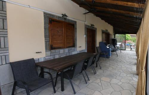 Valsamo Luxury Cottage in Keramoti