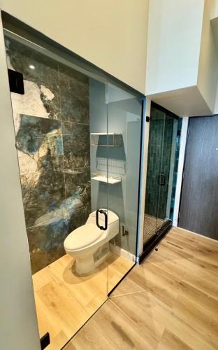 Metro Art Hotel - image 7
