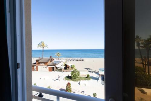 Hotel Mediterráneo - image 3