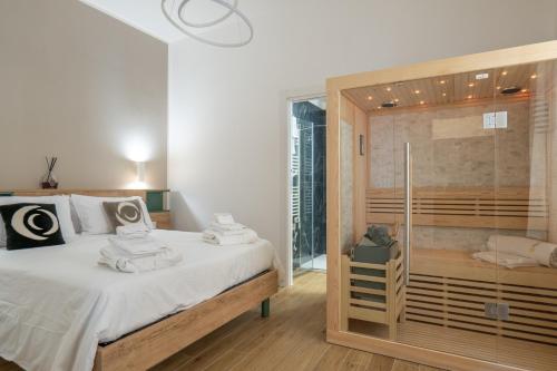 One-Bedroom Apartment image 9