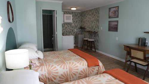 The Savannah Inn – Carolina Beach, NC