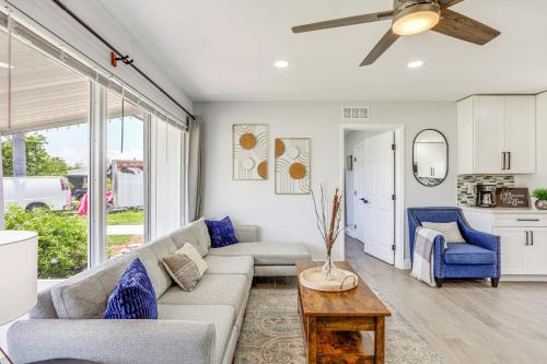 Lake Worth Retreat with Fire Pit 5 Mi to Beaches! in Atlantis, USA