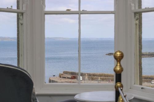 Lookout, Mousehole