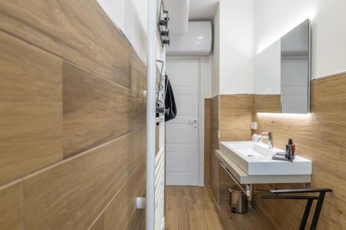 Three Moons Boutique House/Calypso Room Type - Apartment