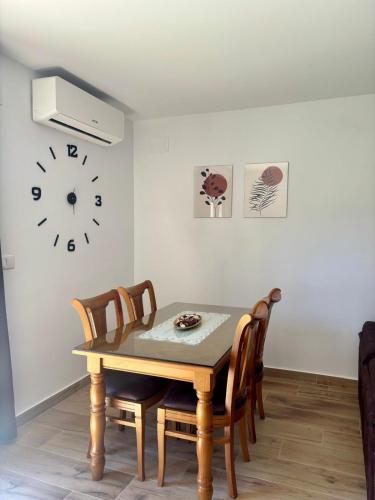 Apartamentos rurales El Hondón del Lugar (Apartamentos rurales El Hondon del Lugar) in Hoyos