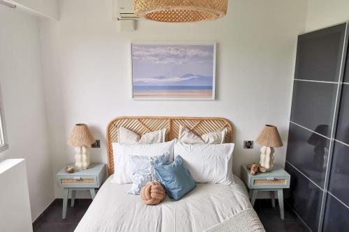 Spacieux 2 pieces avec terrasse, clim et parking in Laval