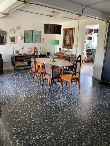 Stunning apartment with spacious private rooftop! in Mexico City, Mexico