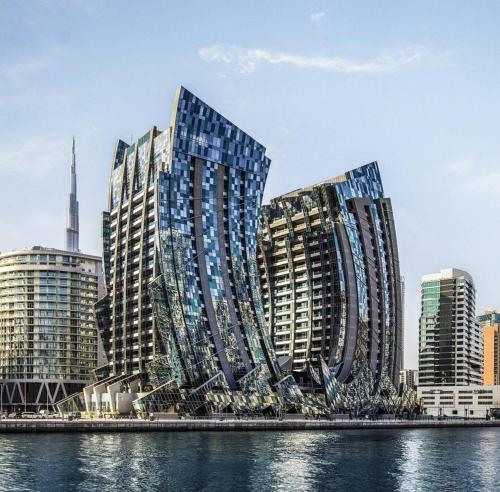 GLOBALSTAY J One Tower Apartments at Pearl of UAE, Dubaj
