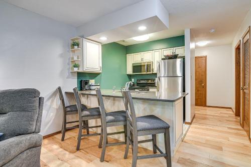 about 2 Mi to Silver Dollar City Branson West Condo in Branson West, USA