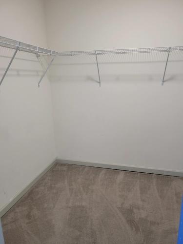 Westside Charmer - 10 min from Downtown in Knight Park-Howell Station