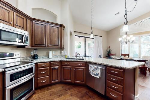 Cardinal Comfort in Litchfield Park