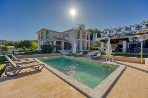 Villa with Private Pool