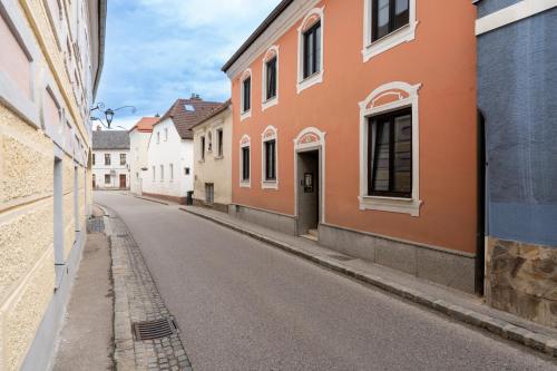 A szálláshely kívülről, Live Work Relax in Wachau - 60m2 Perfect for Any Occasion with Garden in Mautern