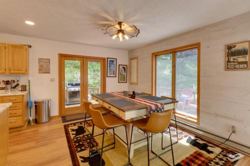 Terra Alta Vacation Rental Walk to Alpine Lake! in Terra Alta, USA