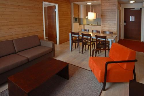 Two-Bedroom Apartment with Sauna