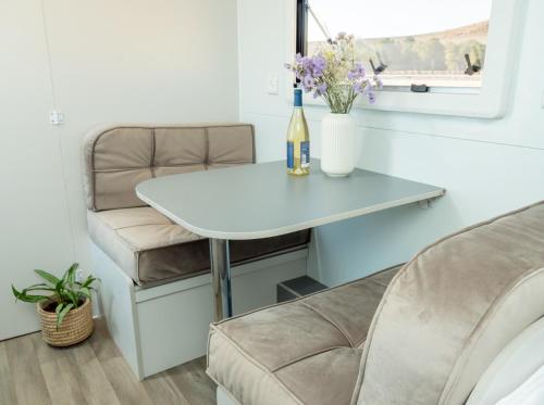 設施, קראוון מדברי במכתש רמון in 米茨佩拉蒙