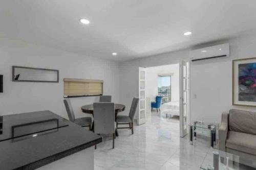 Ocean Views 1-Bdrm Condo W-Pool in Libertad