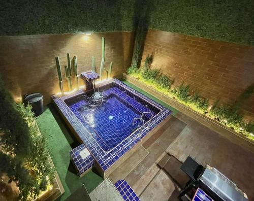 Salvatierra Home