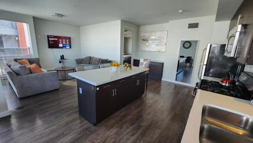 Amazing DTLA 2BdR Home Must See! in Los Angeles, USA