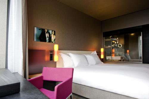 Sofitel Munich Bayerpost - image 5
