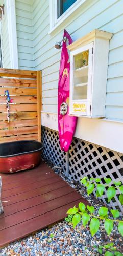 Luxurious Bohemian Bungalow in Lincolnville - Mins from Downtown! in St. Augustine, USA