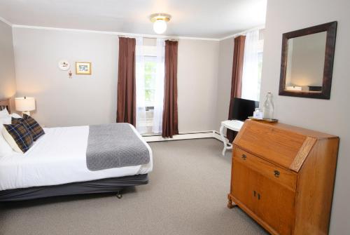 The New London Inn - image 6