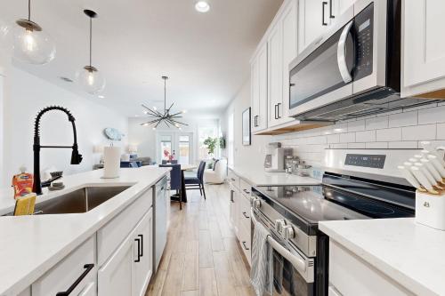 Modern Beach Hideaway in Jacksonville Beach, USA