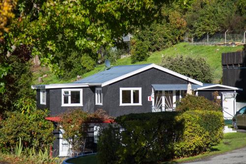 Pinewood Lodge - image 11