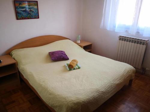 Three-Bedroom Apartment with Balcony image 7