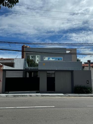 Casa de alto padrão
