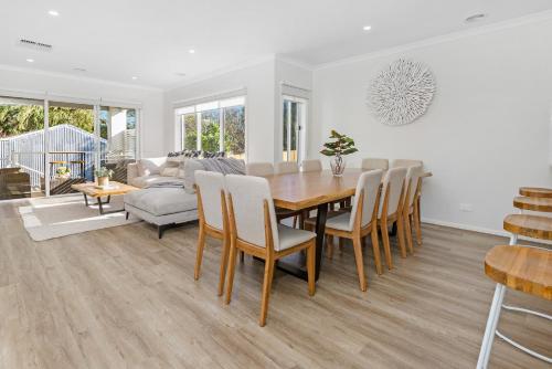 Seaslife - Stylish Family Rosebud Accommodation, Rosebud