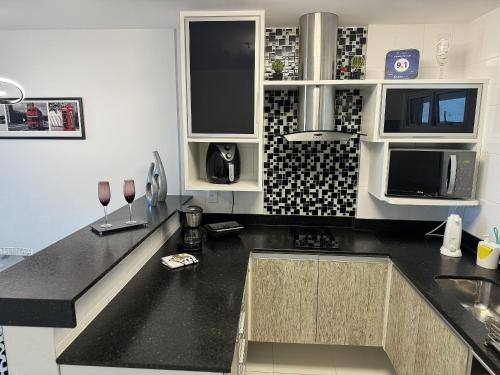 Kitchen, hihome - Mandai Flat in Cabo Frio