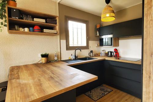 Lumineux appartement avec vue sur mer in Agay