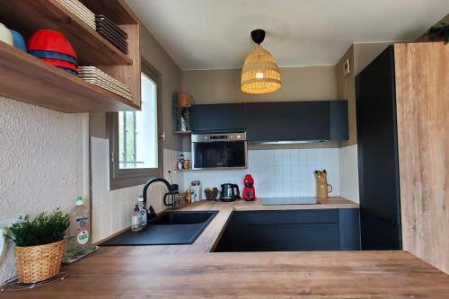 Lumineux appartement avec vue sur mer in Agay