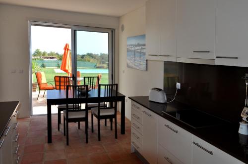 Kitchen, Amazing Windmillhouses in Olhao