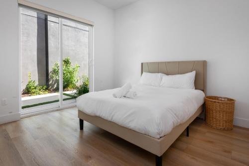 Spacious 4BR House in Prime Echo Park Location, Los Angeles (fotografie 2)
