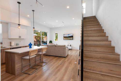 Spacious 4BR House in Prime Echo Park Location, Los Angeles (fotografie 6)