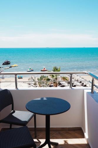 Marina Rooms in เดอร์เรส