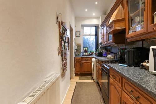 Bradford Digs self contained house in Great Horton