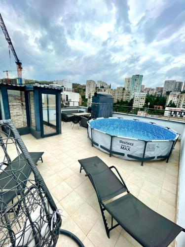 Triplex with Tbilisi view