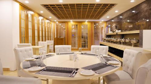 Restoran, Grand Vistana in Dhaka