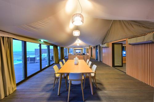 Kingfisher Retreat by Sharjah Collection in Sharjah International Airport