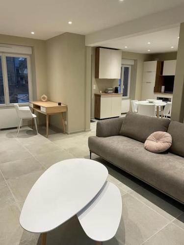 廚房, Belle Maison à Tarnac Corrèze (Belle Maison a Tarnac Correze) in 塔納克