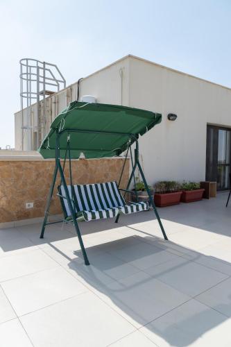 Settle Inn Sodic Eastown Studio