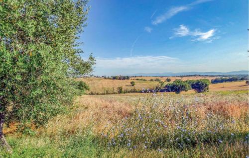 Lovely Apartment In Tuoro Sul Trasimeno With Wifi