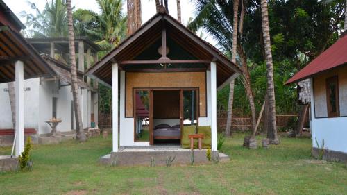 ซันเซ็ต สปริงส์ บีช รีทรีต (Sunset Springs Beach Retreat) in กังกา